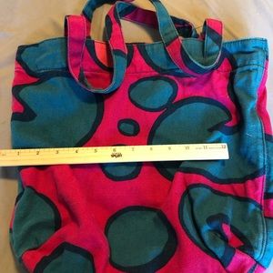 ***EVERYTHING $10 and under bundle 4 for $20***    H&M bag inspired by Marimekko